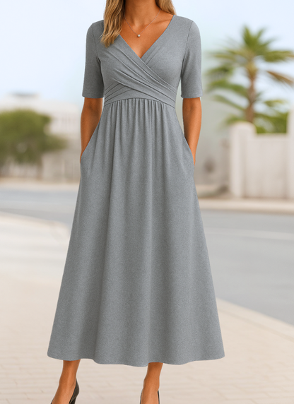 Monica | Vestido Cruzado con Estilo