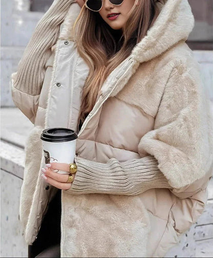 LENA | Chaqueta de plumas elegante con capucha