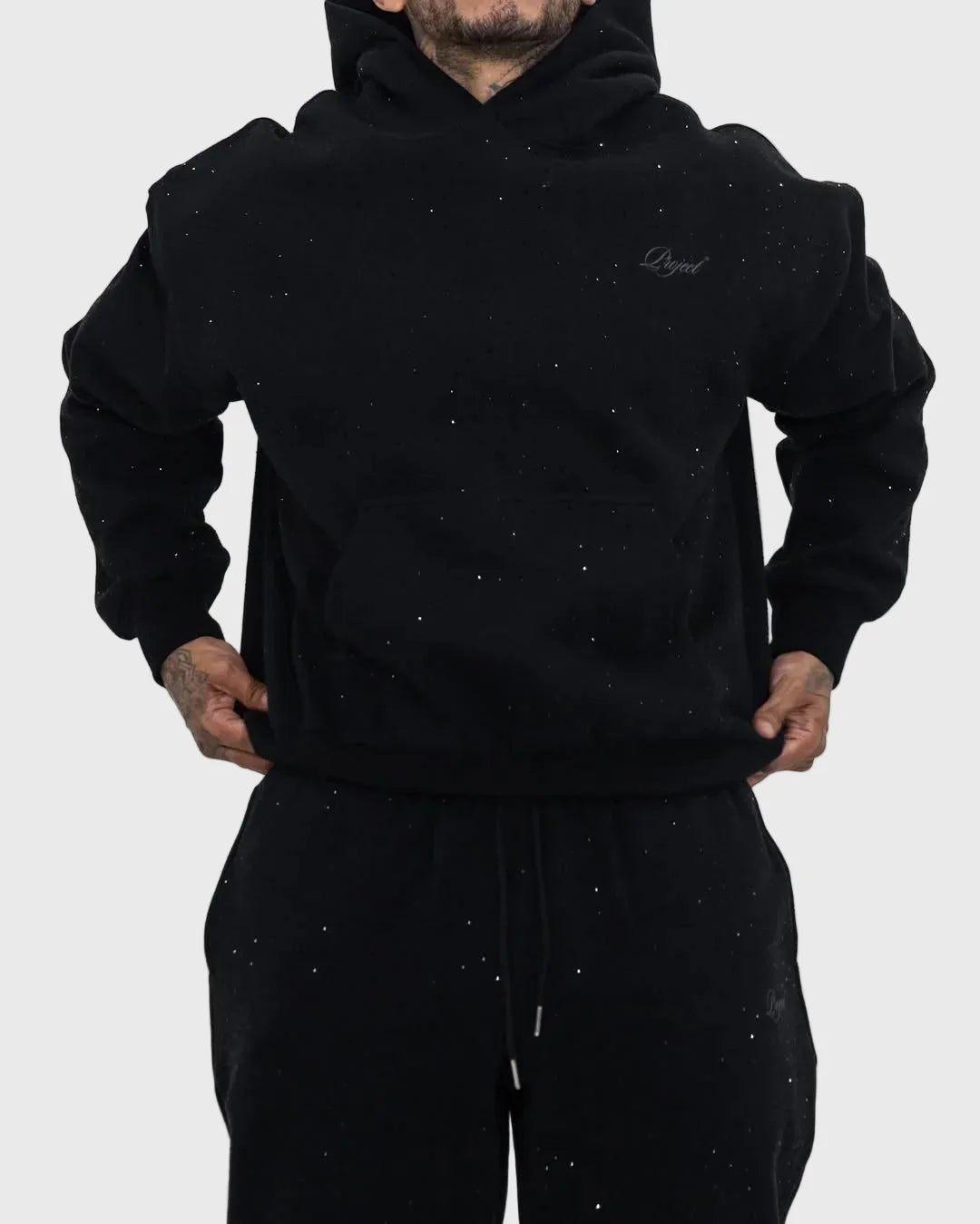 Conjunto de sudadera y joggers con detalles de pedrería (Unisex)